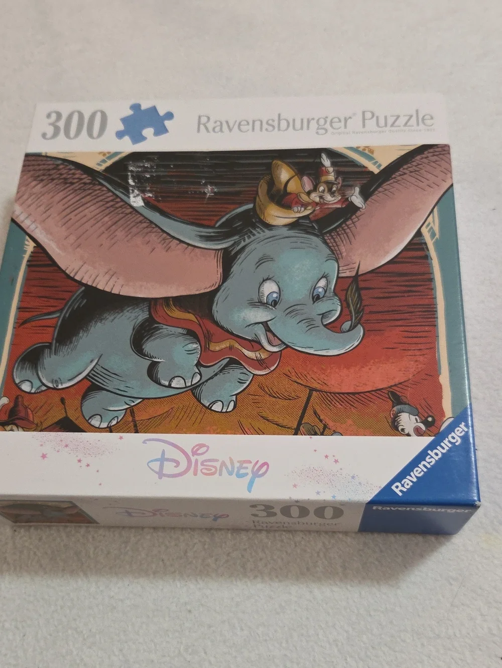RAVENSBURGER DISNEY 300 PC DUMBO PUZZLE